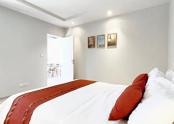 Dasa Satu - 3 Bedroom Private Pool Umalas بيت للعطل تْشانغو
